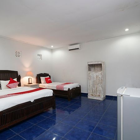 Oyo 1934 Sedana Inn Kuta Lombok Exterior foto